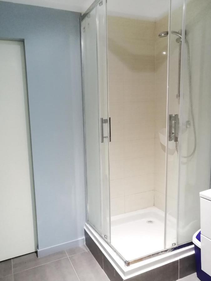 Blue Rent Apartment Брон Екстериор снимка